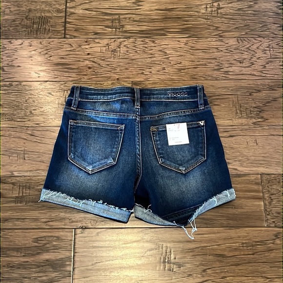 Vigoss Marley Mid Short NWT Size 24 - Picture 2 of 16
